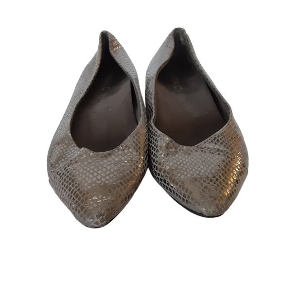 Vionic Caballo Snakeskin Pointed Toe Flats Gold Metallic Natural Womens 7.5 - Picture 5 of 12